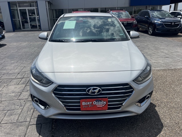 Certified 2022 Hyundai Accent SEL with VIN 3KPC24A68NE166170 for sale in Harlingen, TX