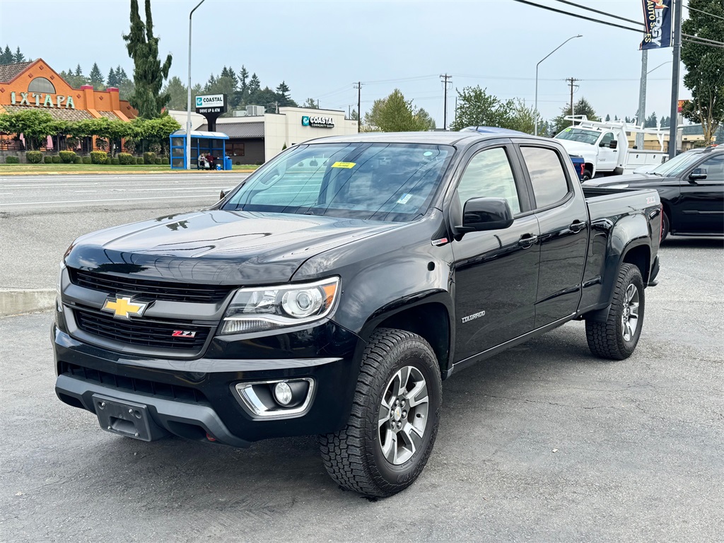 2016 Chevrolet Colorado Z71 photo 2