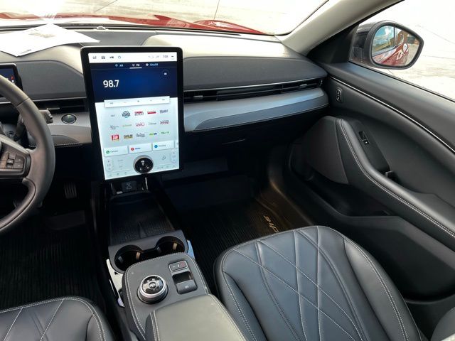 2023 Ford Mustang Mach-E Select photo 12