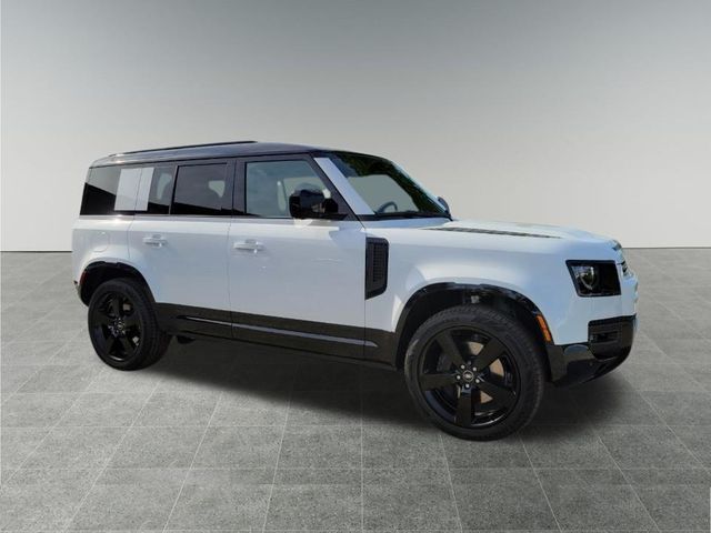 2025 Land Rover Defender 110 X-Dynamic SE photo 6