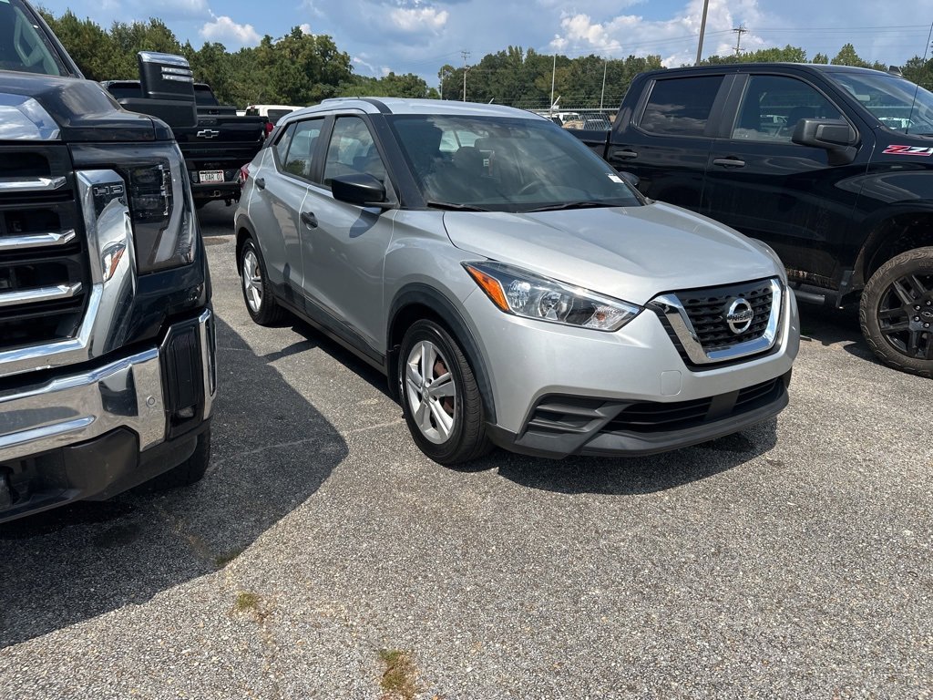2020 Nissan Kicks