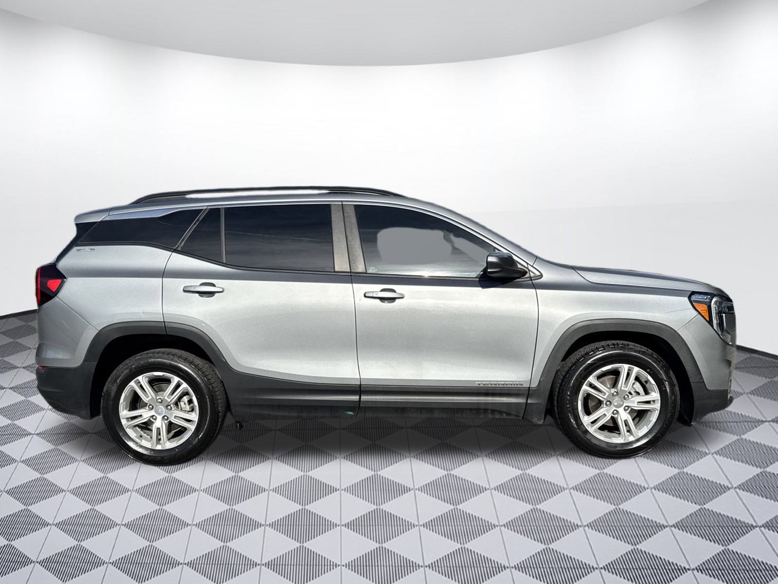 Used 2023 GMC Terrain SLE with VIN 3GKALMEGXPL202676 for sale in Bonham, TX