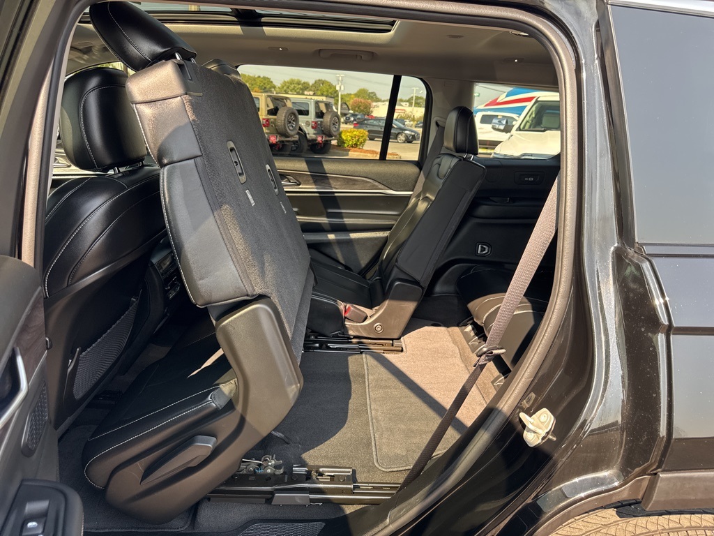 2021 Jeep Grand Cherokee Limited photo 23