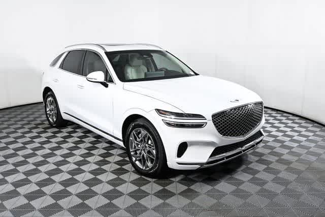 2025 GENESIS GV70 Standard