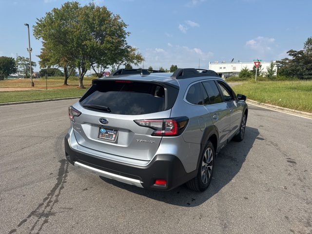 2024 Subaru Outback Limited photo 4