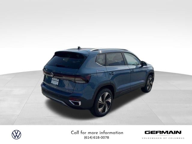 2025 Volkswagen Taos SE photo 2