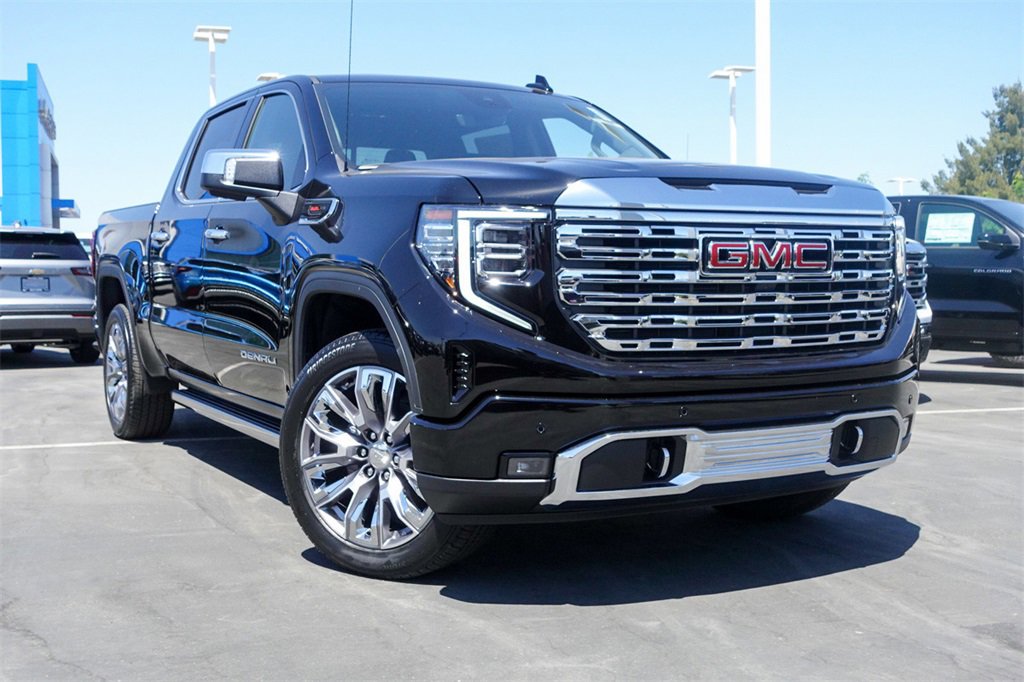 2025 GMC Sierra 1500 Denali's photo