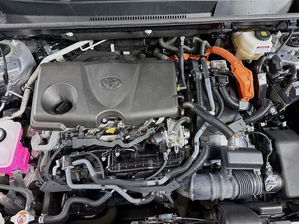 2023 Toyota RAV4 Hybrid XLE photo 27
