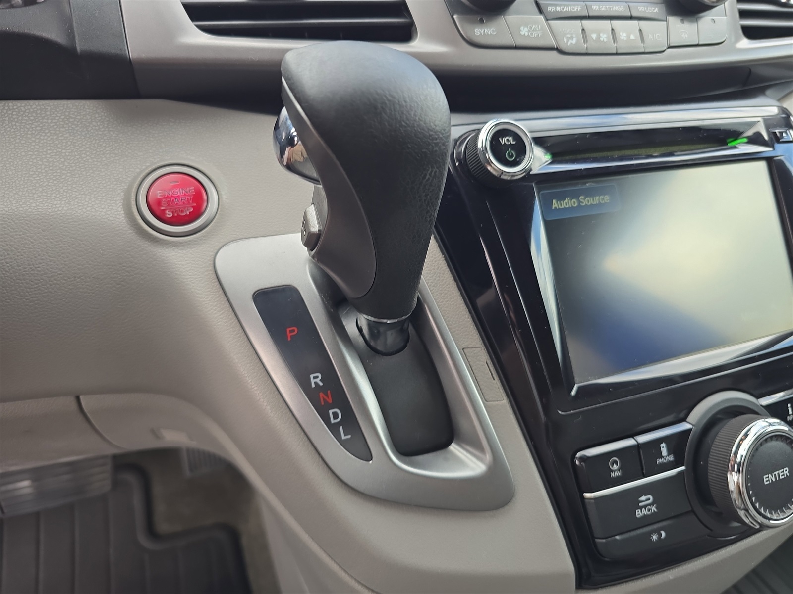 2015 Honda Odyssey EX-L photo 19