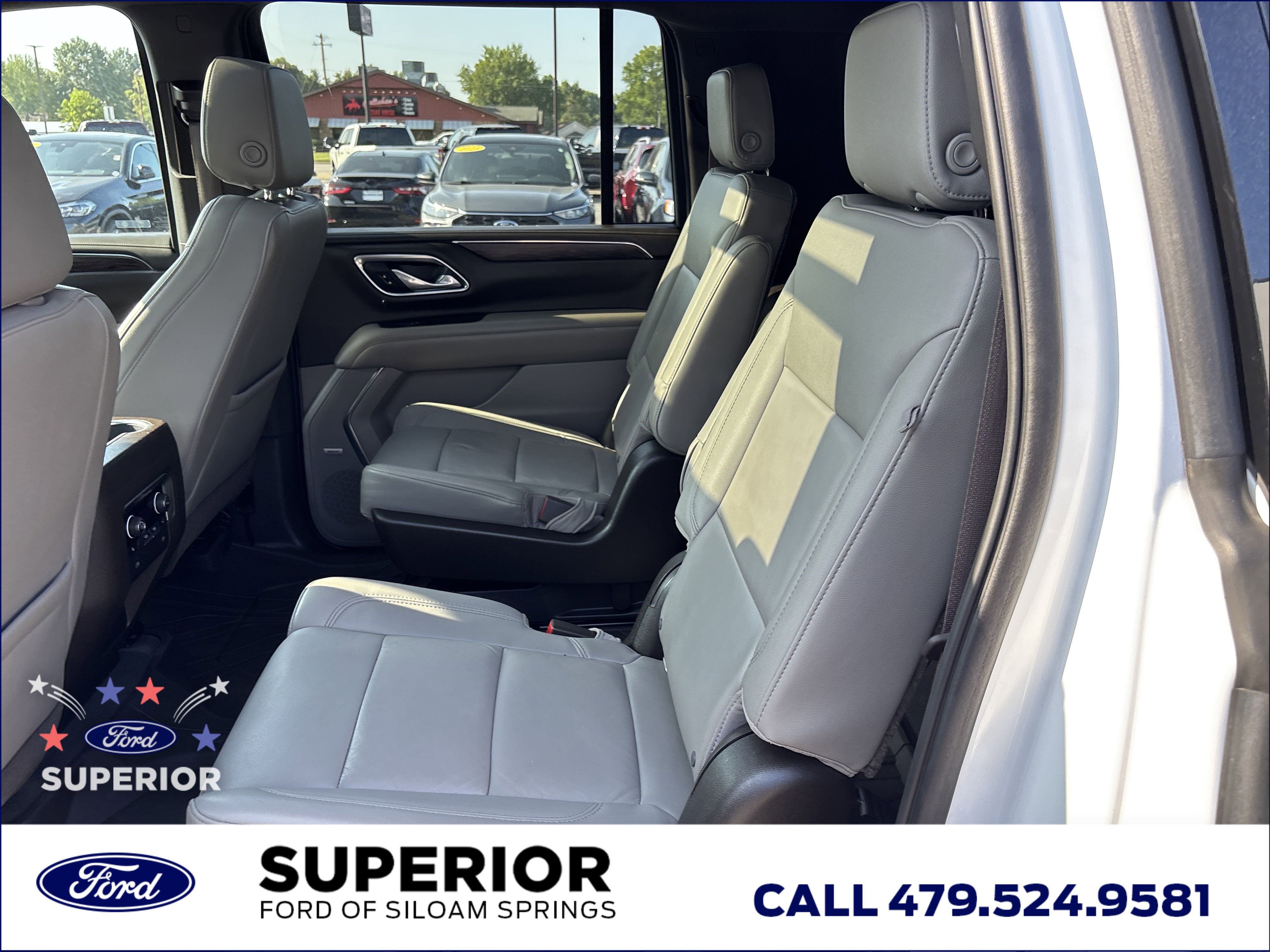 2021 Chevrolet Suburban Z71 photo 7