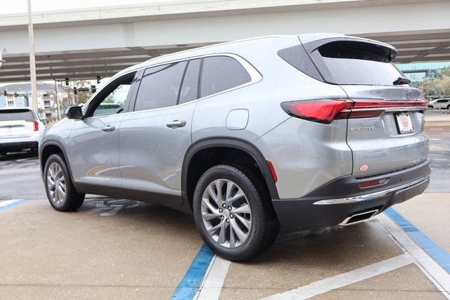2025 Buick Enclave Preferred photo 4