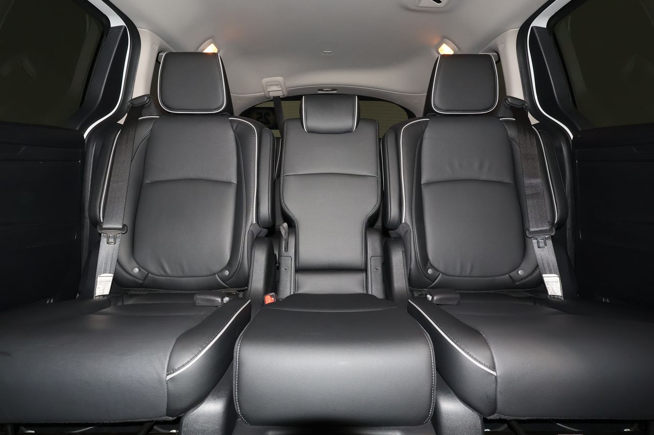 2025 Honda Odyssey Touring photo 27