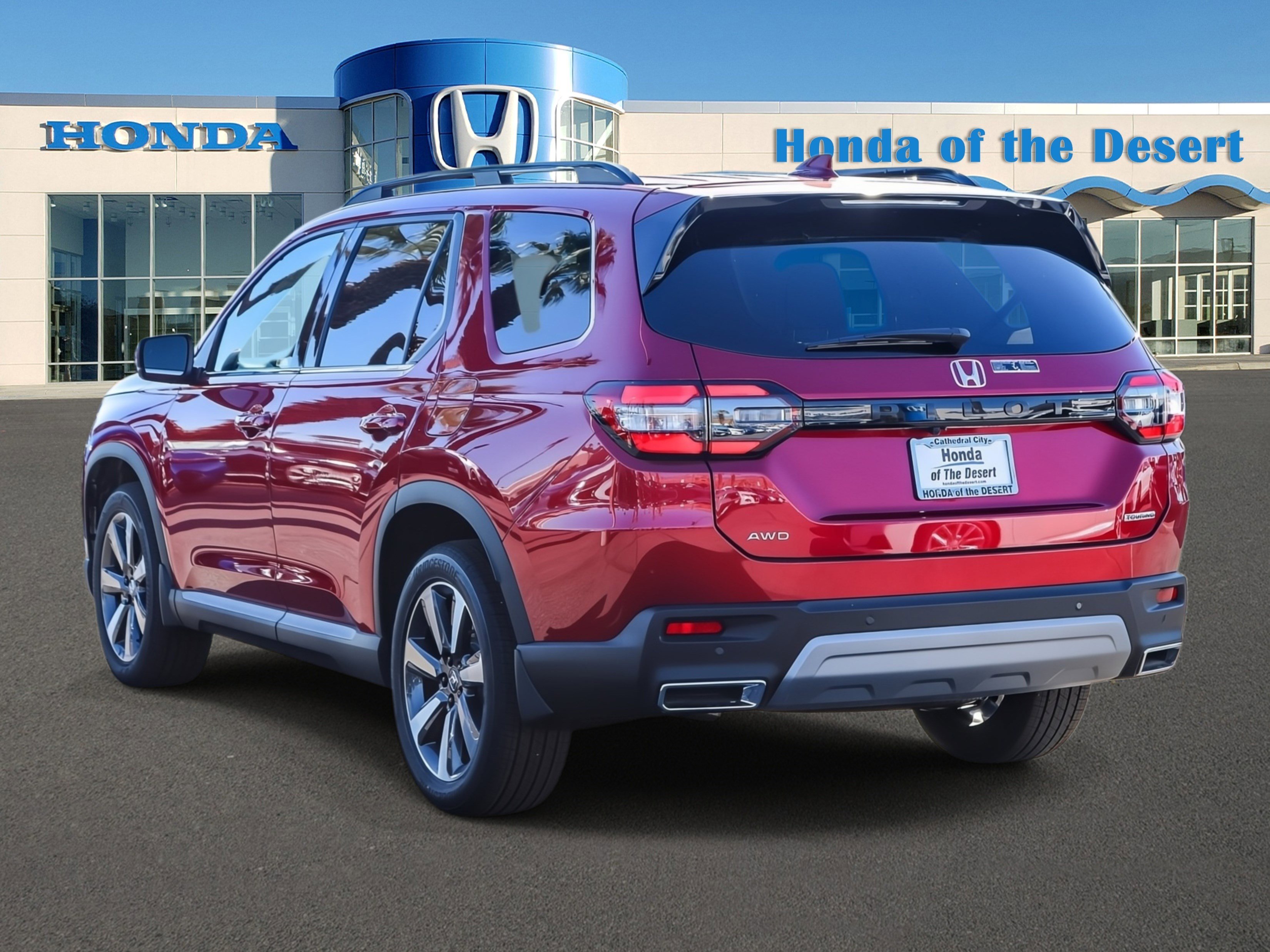 2025 Honda Pilot Touring photo 4