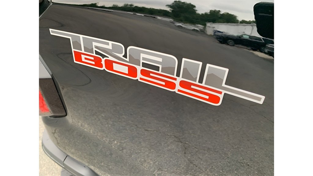 2026 Chevrolet Colorado Trail Boss photo 18