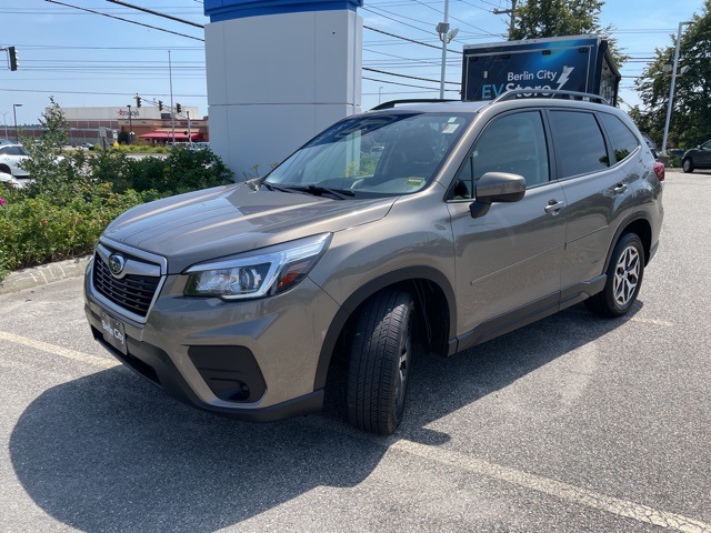 2019 Subaru Forester Premium photo 3