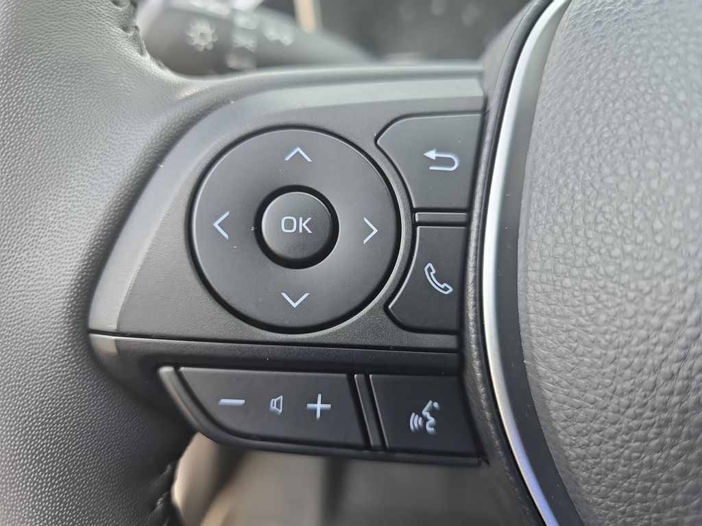 2024 Toyota Corolla SE photo 16