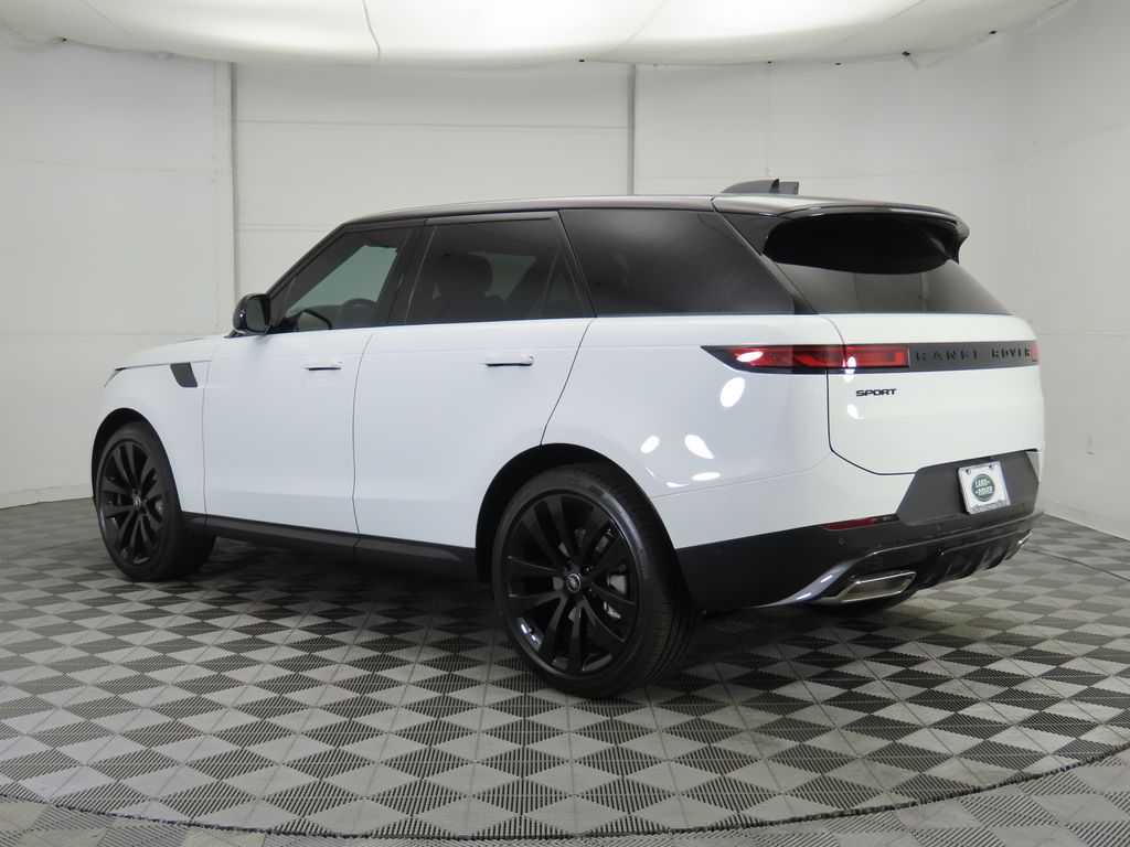 2025 Land Rover Range Rover Sport SE photo 7