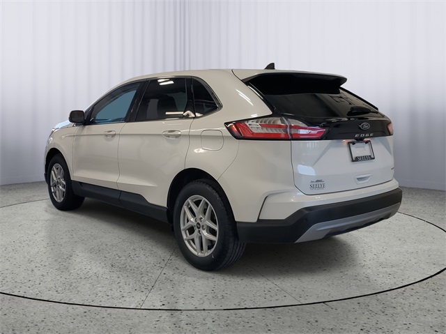 2024 Ford Edge SEL photo 3