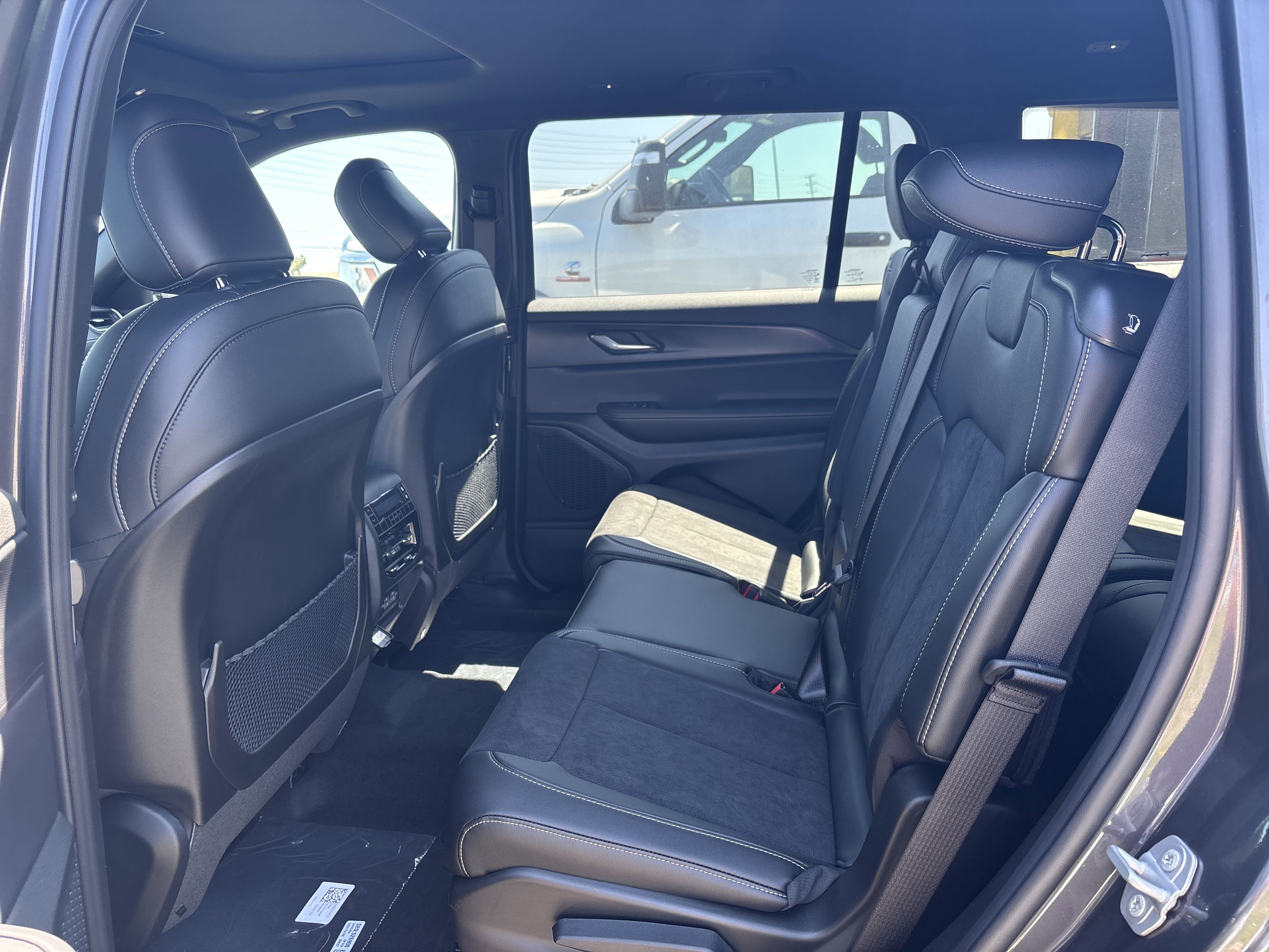 New 2025 Baltic Grey Metallic Jeep Altitude image 10