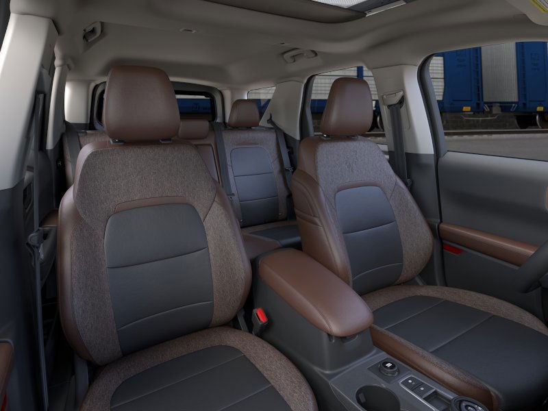 2025 Ford Bronco Sport Outer Banks photo 9