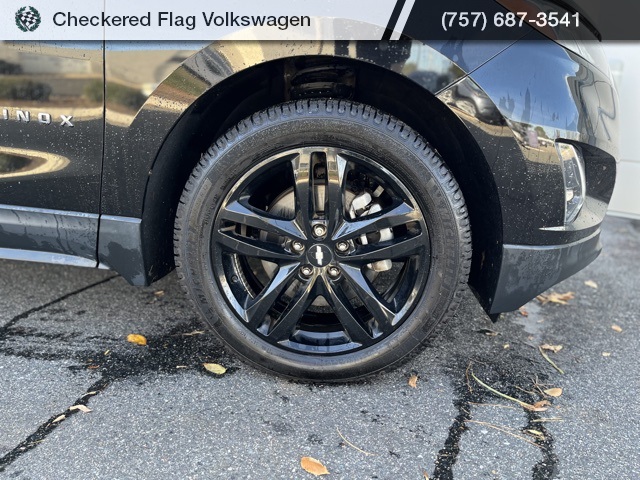 2020 Chevrolet Equinox LT photo 3