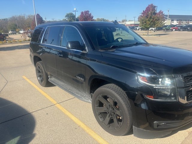 2020 Chevrolet Tahoe LT photo 2