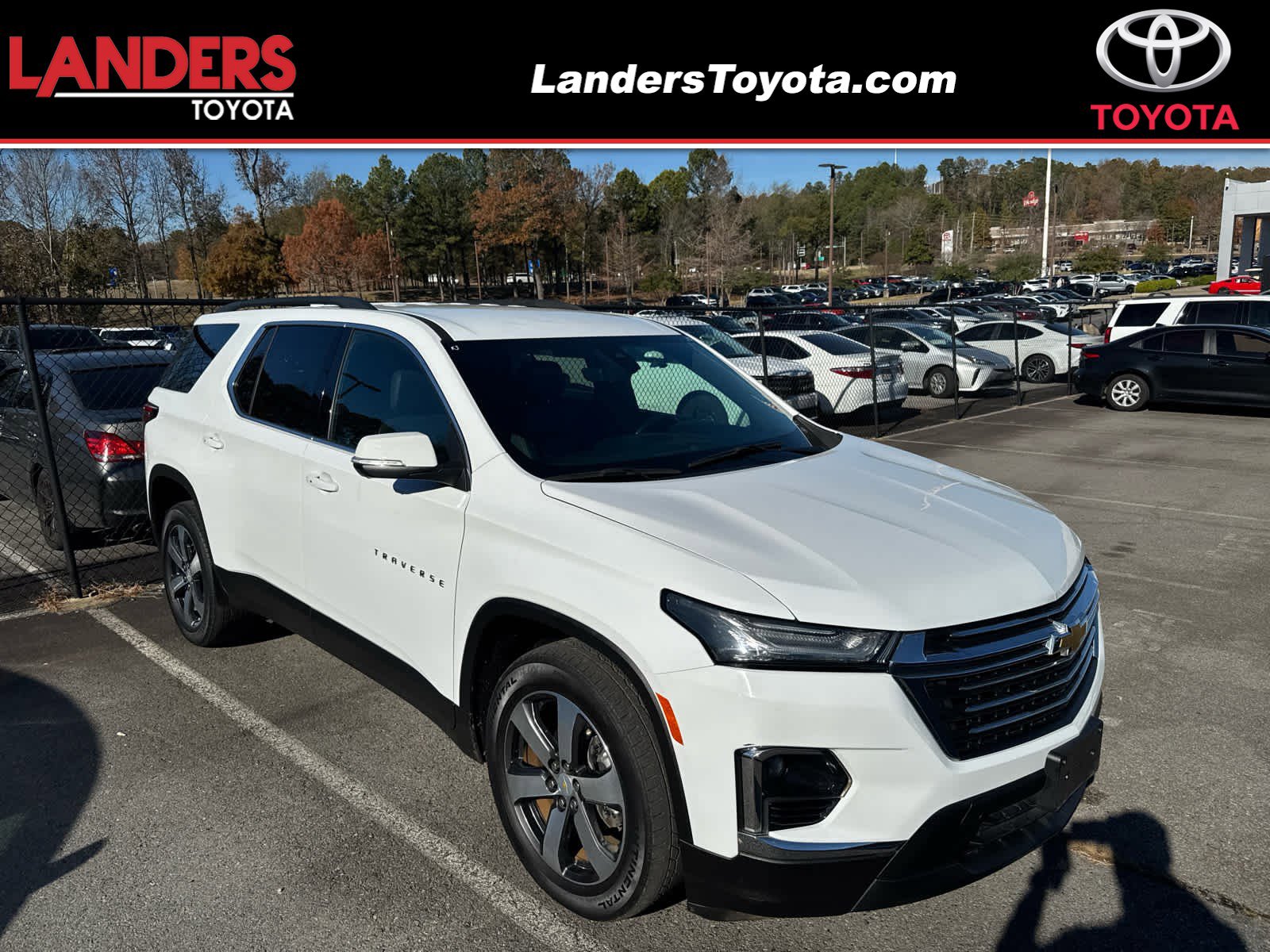 2023 Chevrolet Traverse 3LT's photo