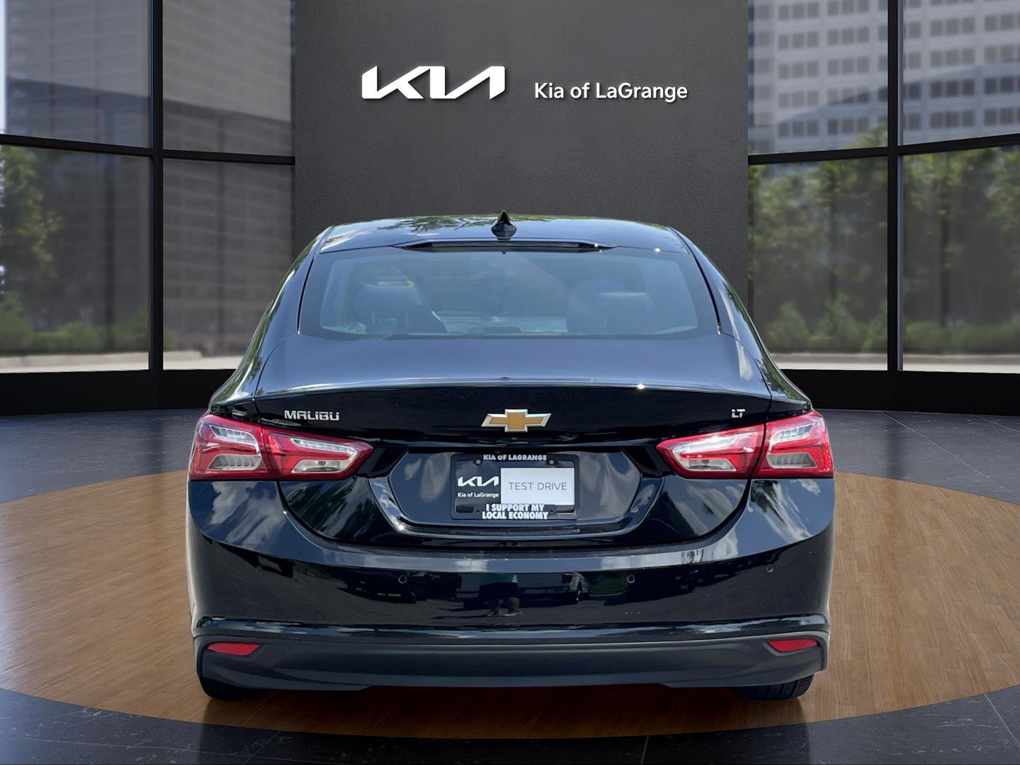 2024 Chevrolet Malibu Premier 2LT photo 9