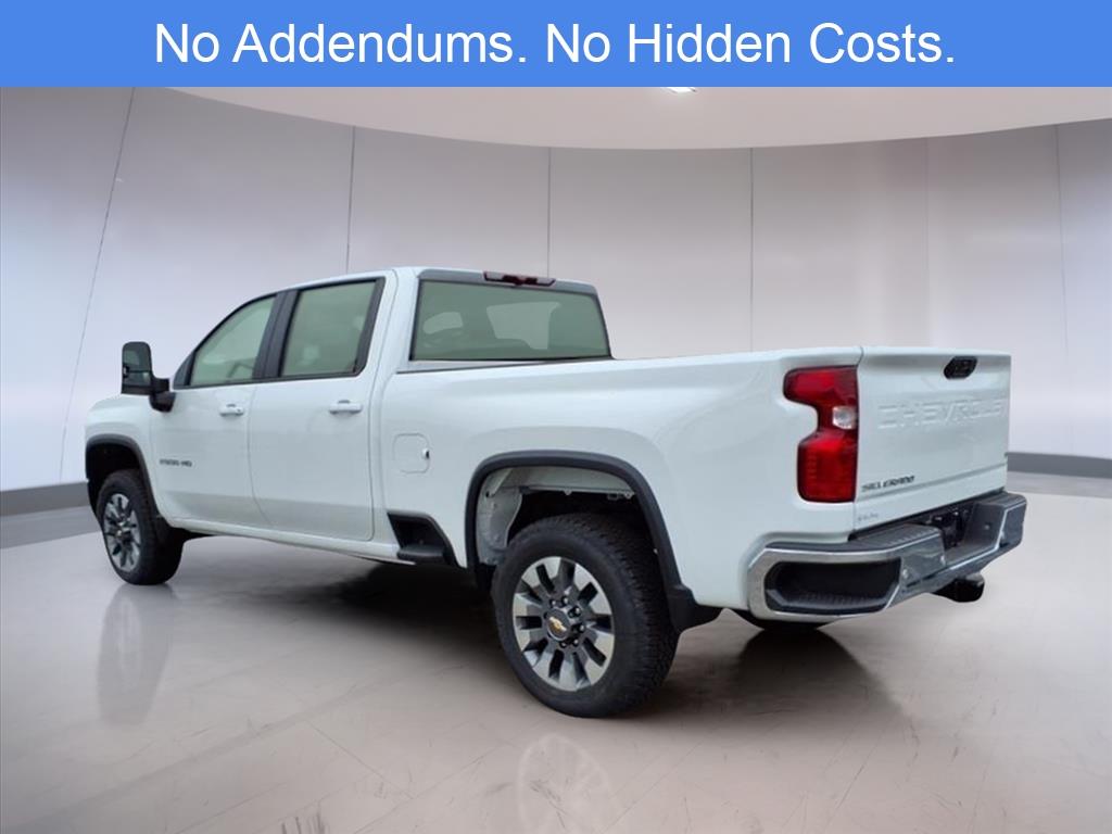 2025 Chevrolet Silverado 2500HD LT photo 3