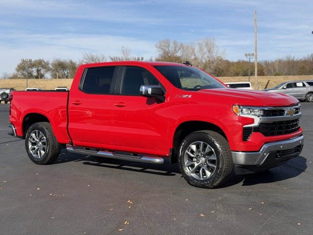 2026 Chevrolet Silverado 1500 LT's photo