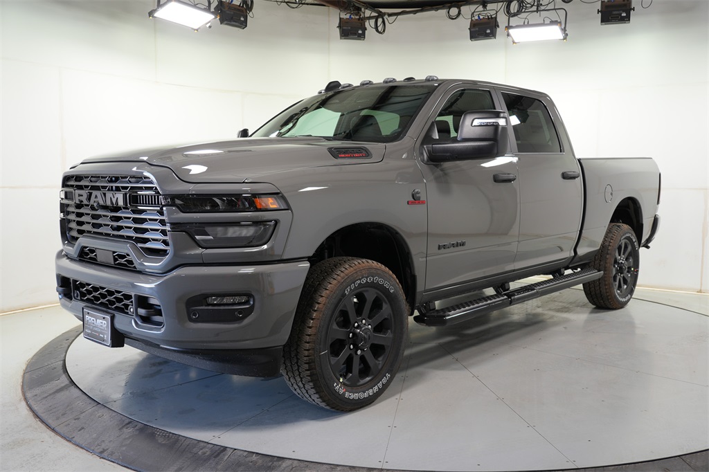 2026 Ram 2500 Big Horn photo 7