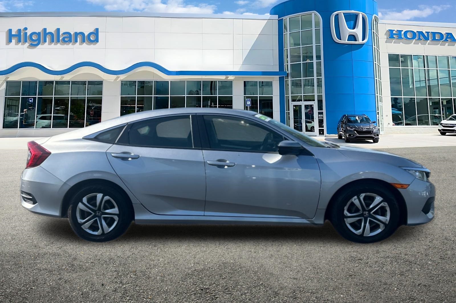 2018 Honda Civic LX photo 6