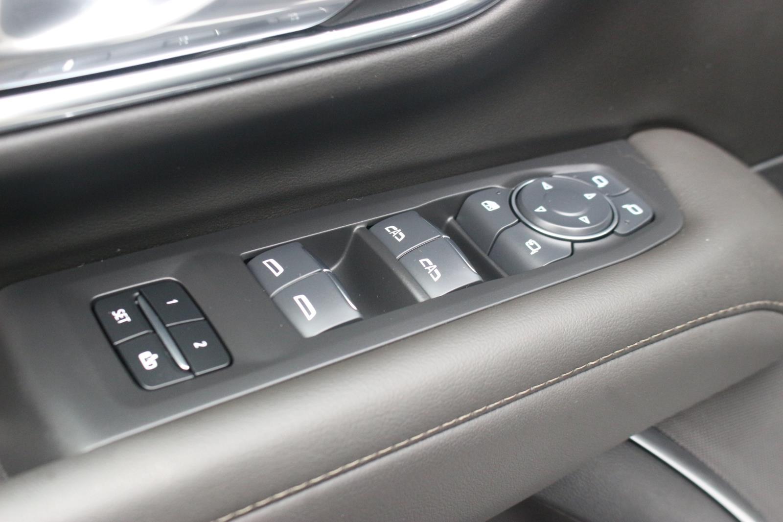 2024 Chevrolet Tahoe High Country photo 13