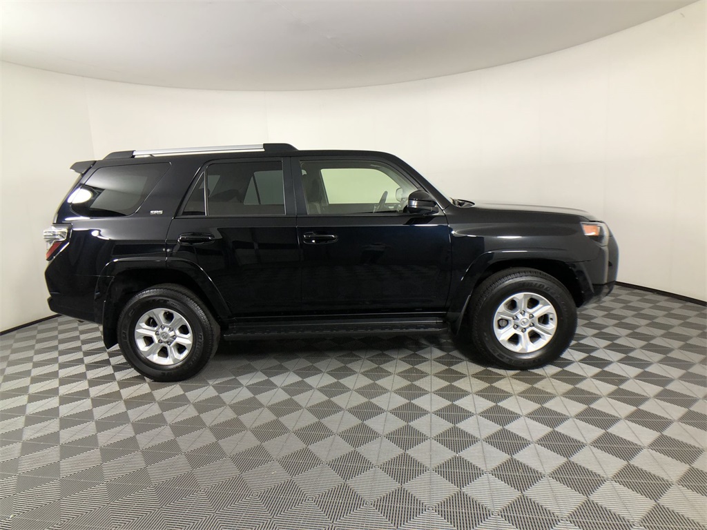 2024 Toyota 4Runner SR5 photo 2