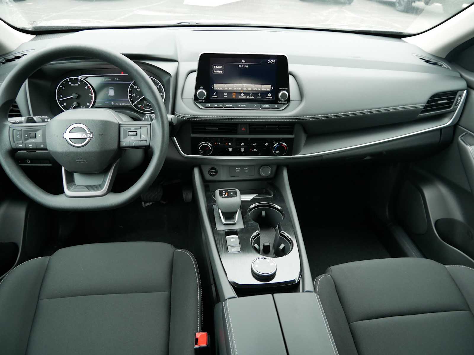 2025 Nissan Rogue S photo 8