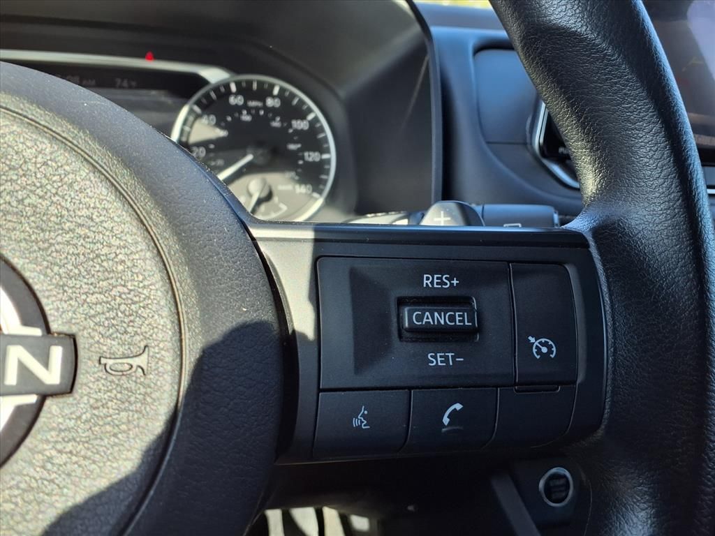 2023 Nissan Rogue S photo 14