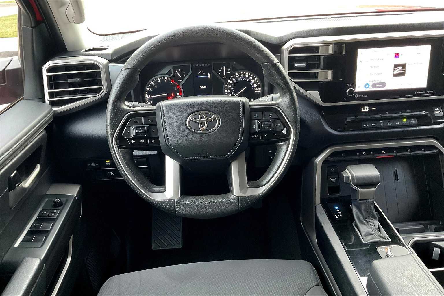 2022 Toyota Tundra SR5 photo 5