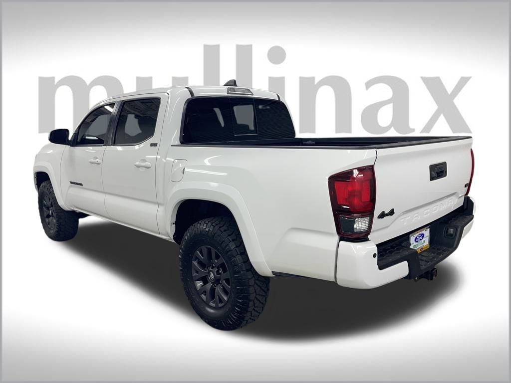 2023 Toyota Tacoma SR5 photo 11