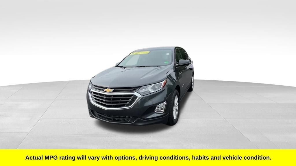 2018 Chevrolet Equinox LT photo 2