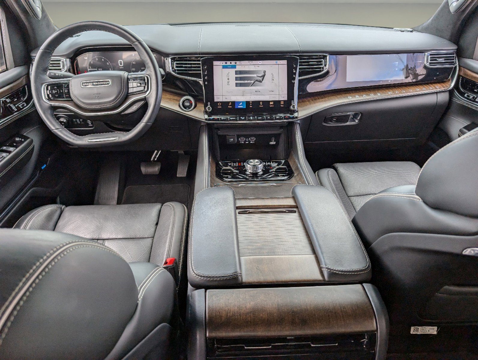2024 Jeep Grand Wagoneer III Obsidian photo 11