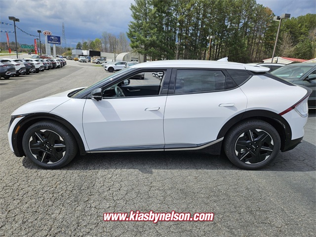 2025 Kia EV6 Wind photo 4