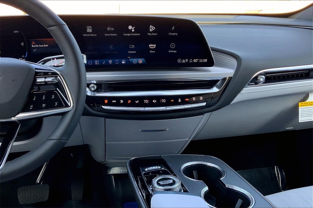 2025 Cadillac Lyriq Sport photo 7