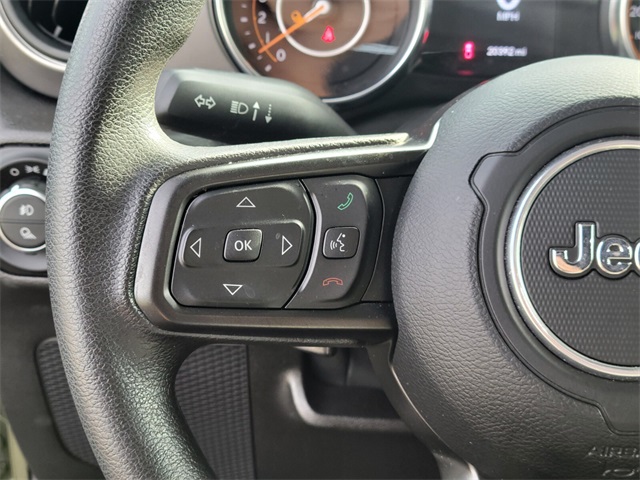 2022 Jeep Gladiator Willys photo 26