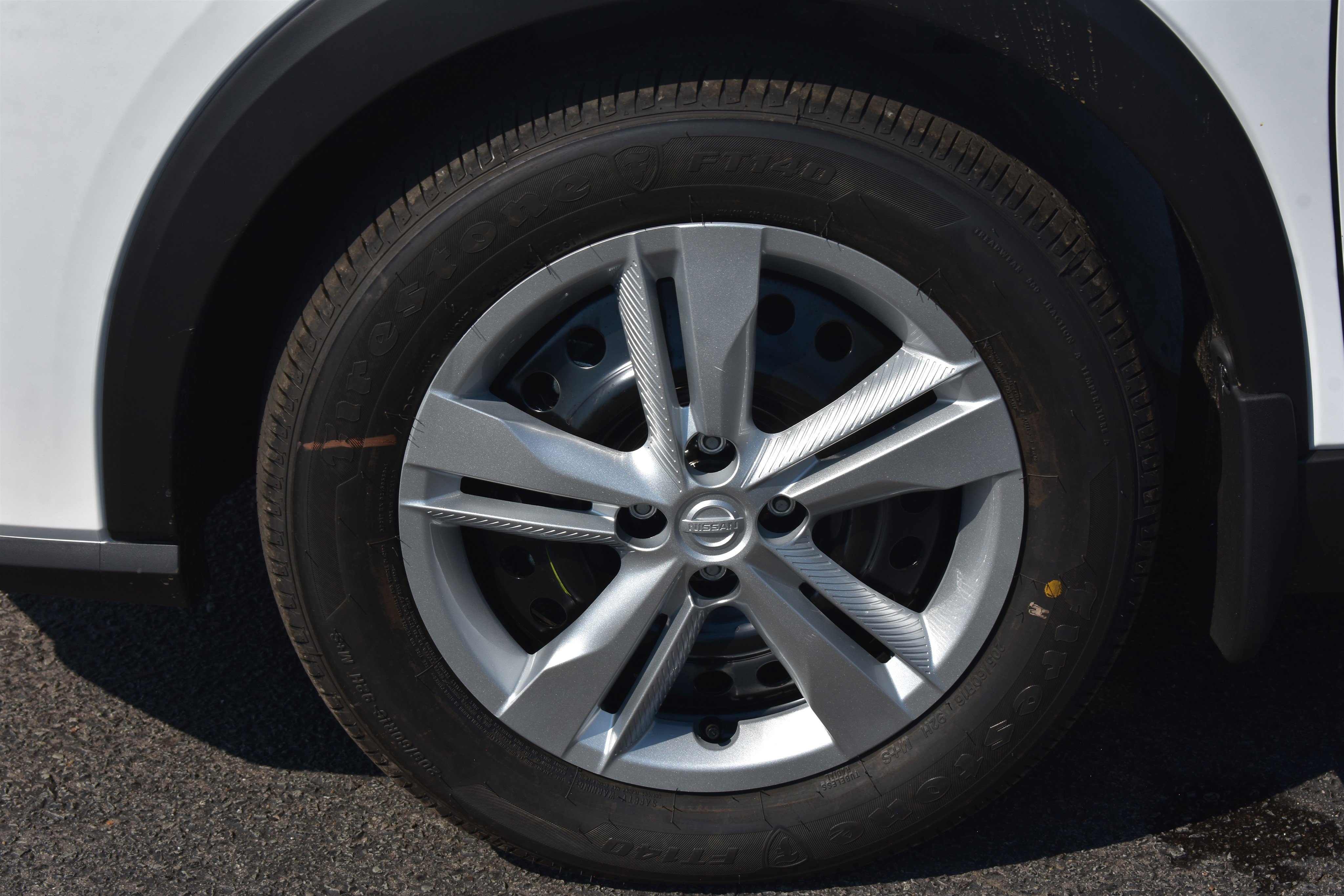 2025 Nissan Kicks Play S photo 3
