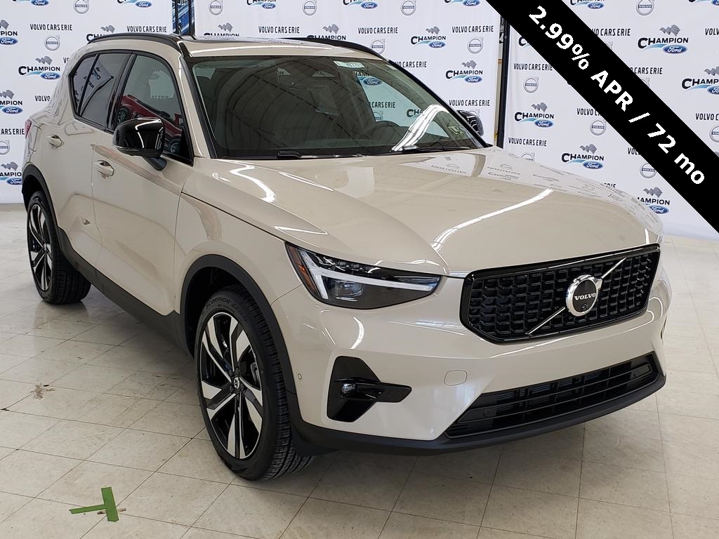 2026 Volvo XC40