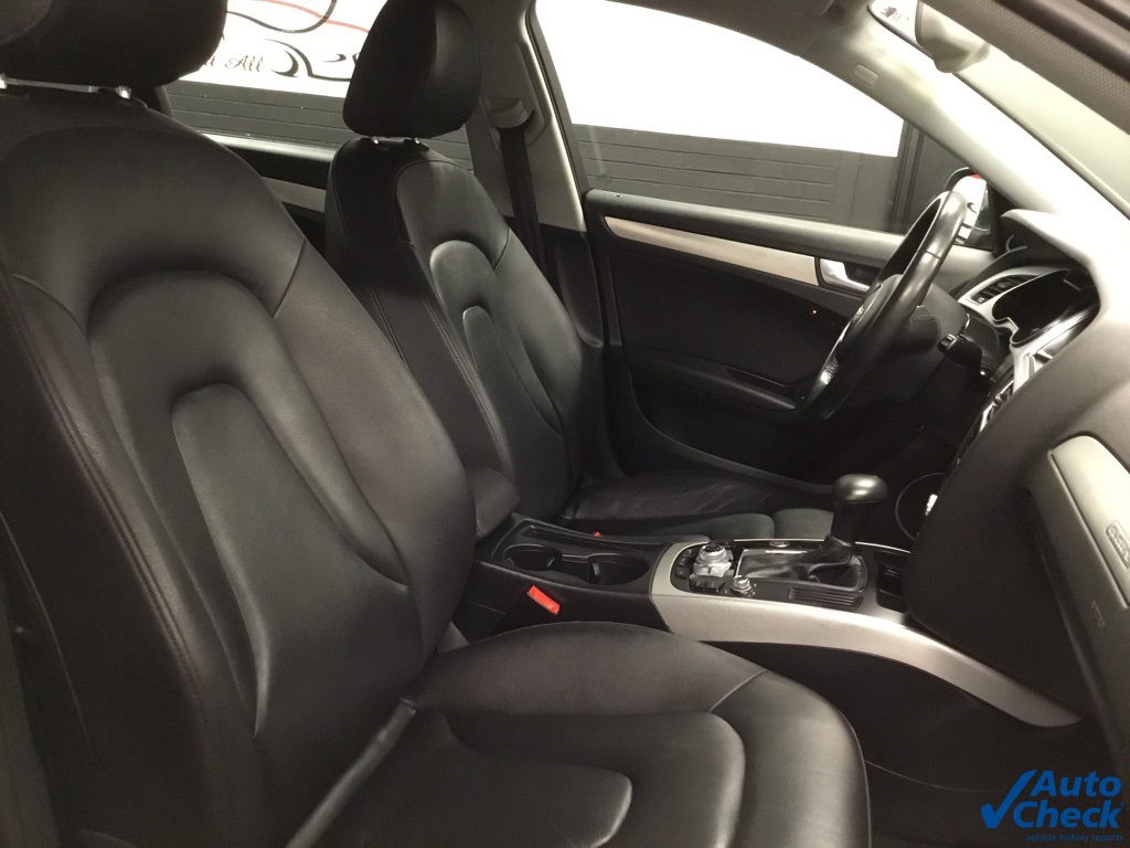 2016 Audi A4 2.0T Premium Plus Quattro photo 31
