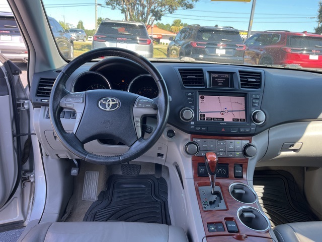 2010 Toyota Highlander Limited photo 16