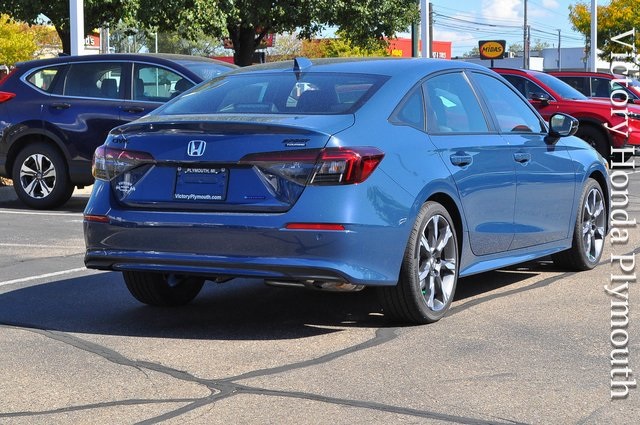 2026 Honda Civic Hybrid Sport Touring photo 3