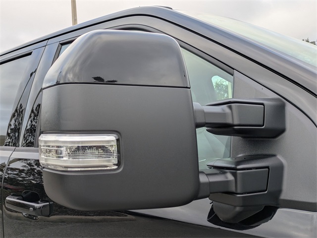 2026 Ford F-350 Platinum photo 12