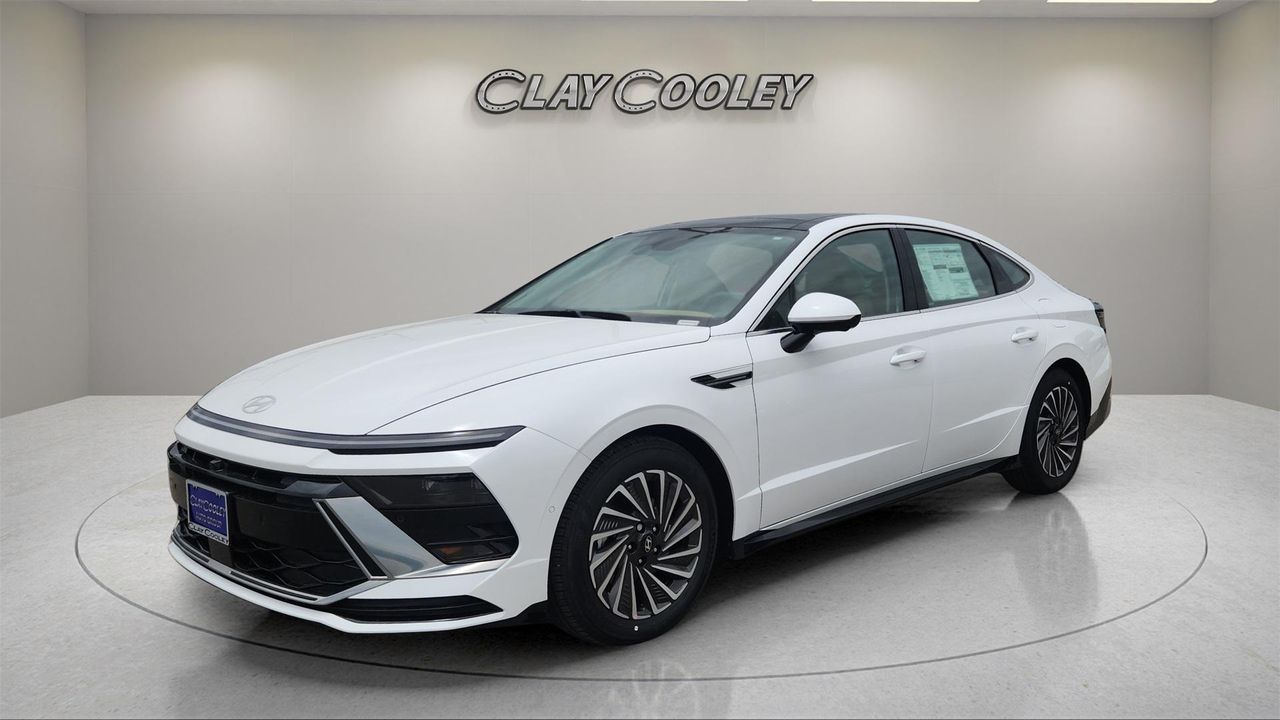 2025 Hyundai Sonata Hybrid Limited photo 7